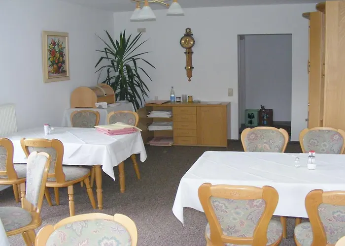 Garni Haus Bismarckhoehe 3*